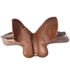 Wintec 17.5" Used All Purpose Saddle -Equine Elegance A234 Bottom