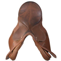 Wintec 17.5" Used All Purpose Saddle -Equine Elegance A324 top