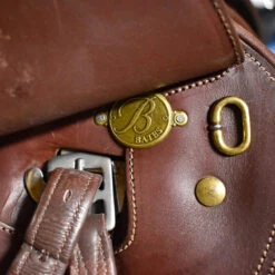 Bates Caprilli 16 1/2" Used Close Contact Saddle -Equine Elegance C1219 Bates Caprilli 16.5in Med Xchangeable Reg Brwn 09