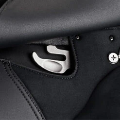 Wintec Pro Dressage Saddle With HART -Equine Elegance Wintec Pro.Dressage Stirrupbar