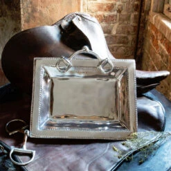 Beatriz Ball Equestrian Snaffle Bit Tray -Equine Elegance snaffle bit tray 23749.1590513525.1280.1280